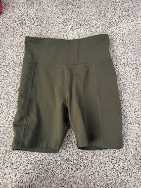 Lorna Jane High-Waist Olive Green Women’s Bike Shorts